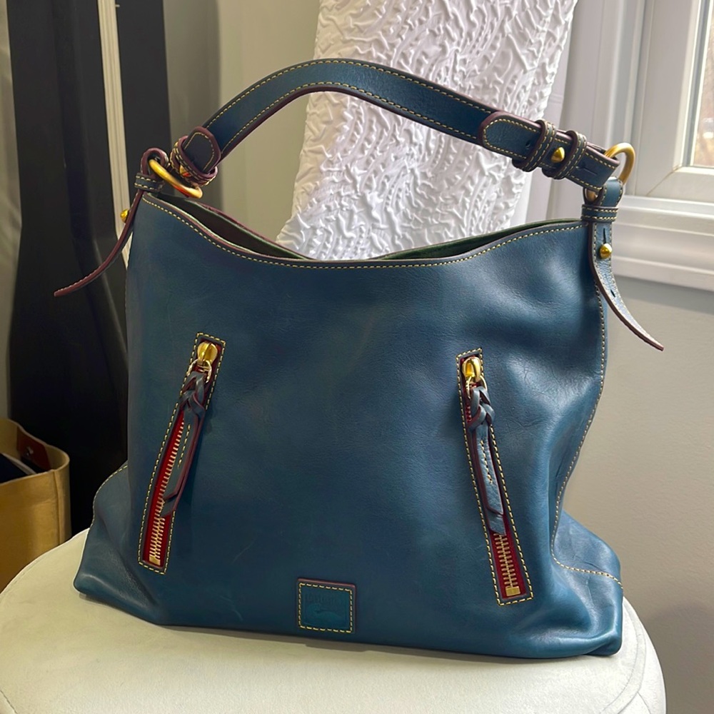 Dooney bourke bag